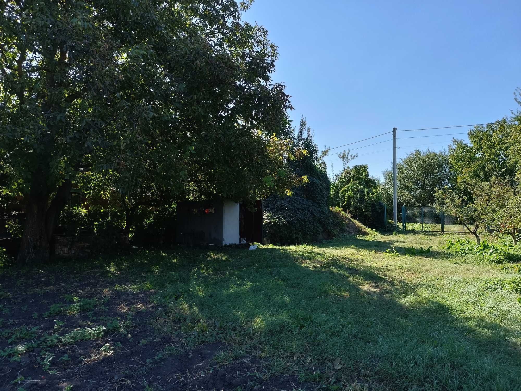 Фото ПЛОЩА - 21 CОТ., ЦІНА - 22 000 $
 у Вінниці