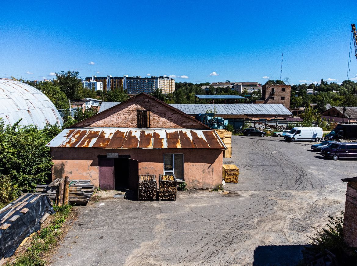 Обʼєкт нерухомості: ПЛОЩА - 1400 м², ЦІНА - 449 000 $
, Ленінський — HUBTRUST, Вінниця