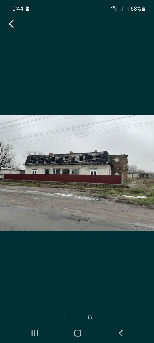 ПЛОЩА - 900 м², ЦІНА - 45 000 $
