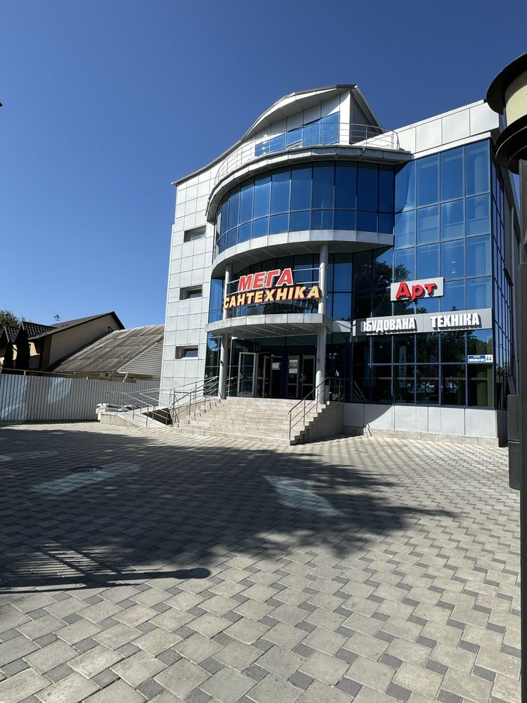 Обʼєкт нерухомості: ПЛОЩА - 415 м², ЦІНА - 2 414 $
, Ленінський — HUBTRUST, Вінниця