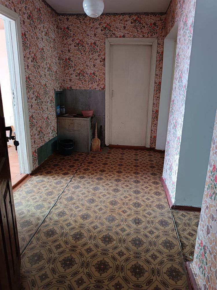 3 КІМ. КВАРТИРА, ПЛОЩА - 94 м², ЦІНА - 12 000 $
