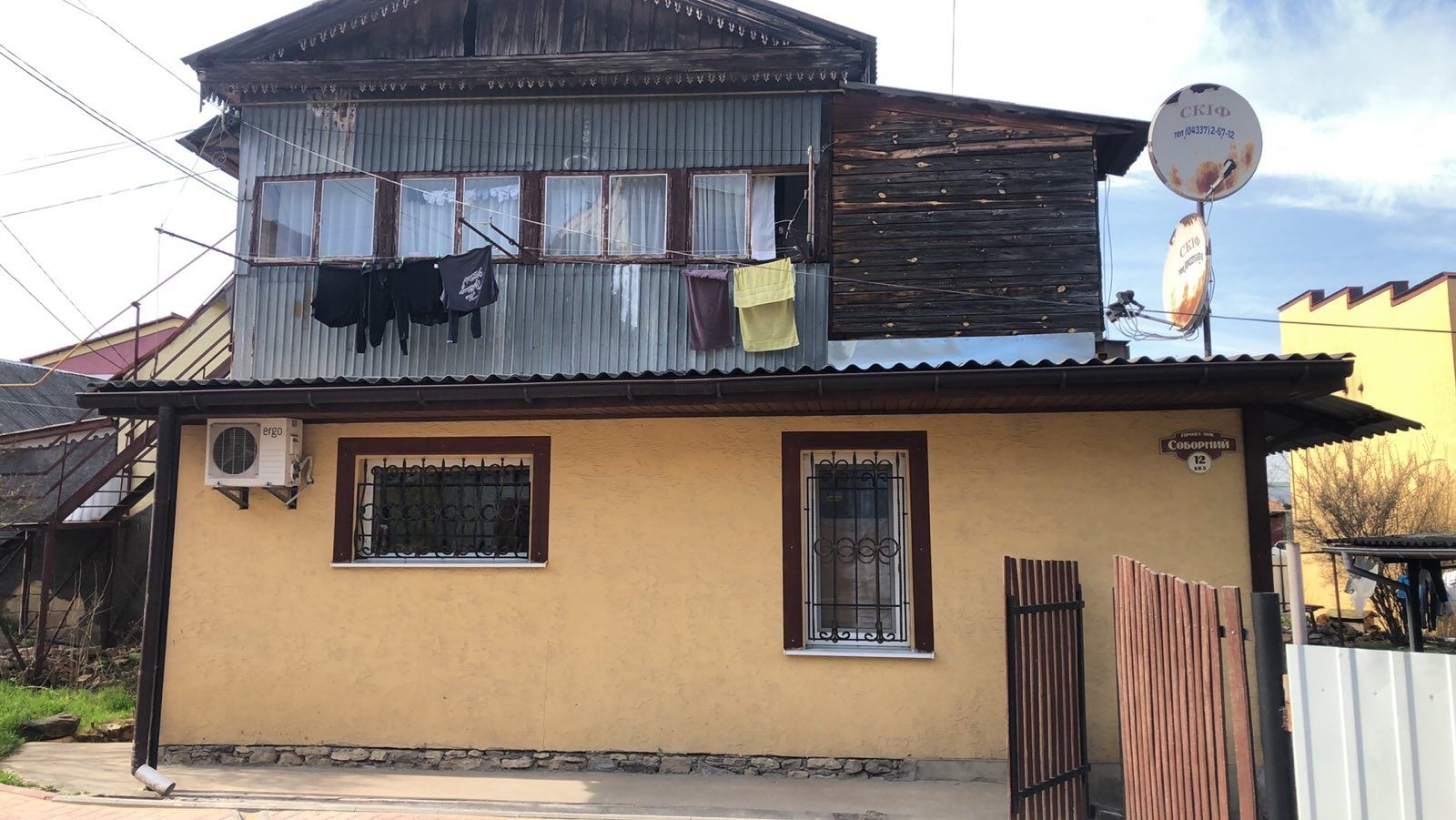 3 КІМ. КВАРТИРА, ПЛОЩА - 120 м², ЦІНА - 38 000 $
