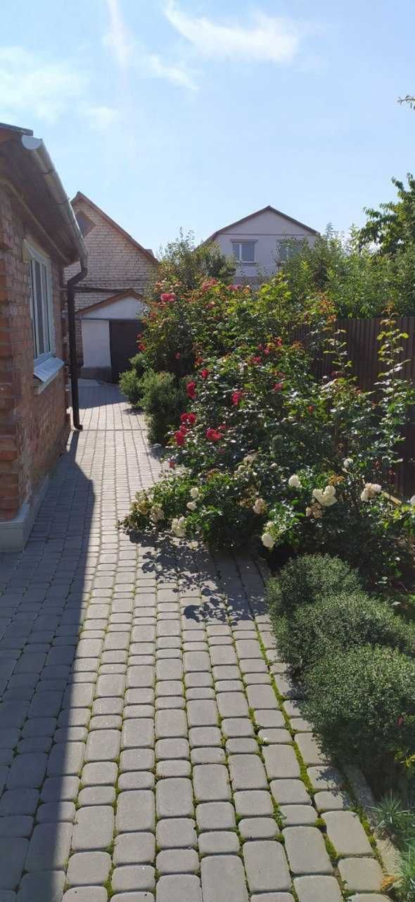 3 КІМ. БУДИНОК, ПЛОЩА - 90 м², ЦІНА - 63 000 $
