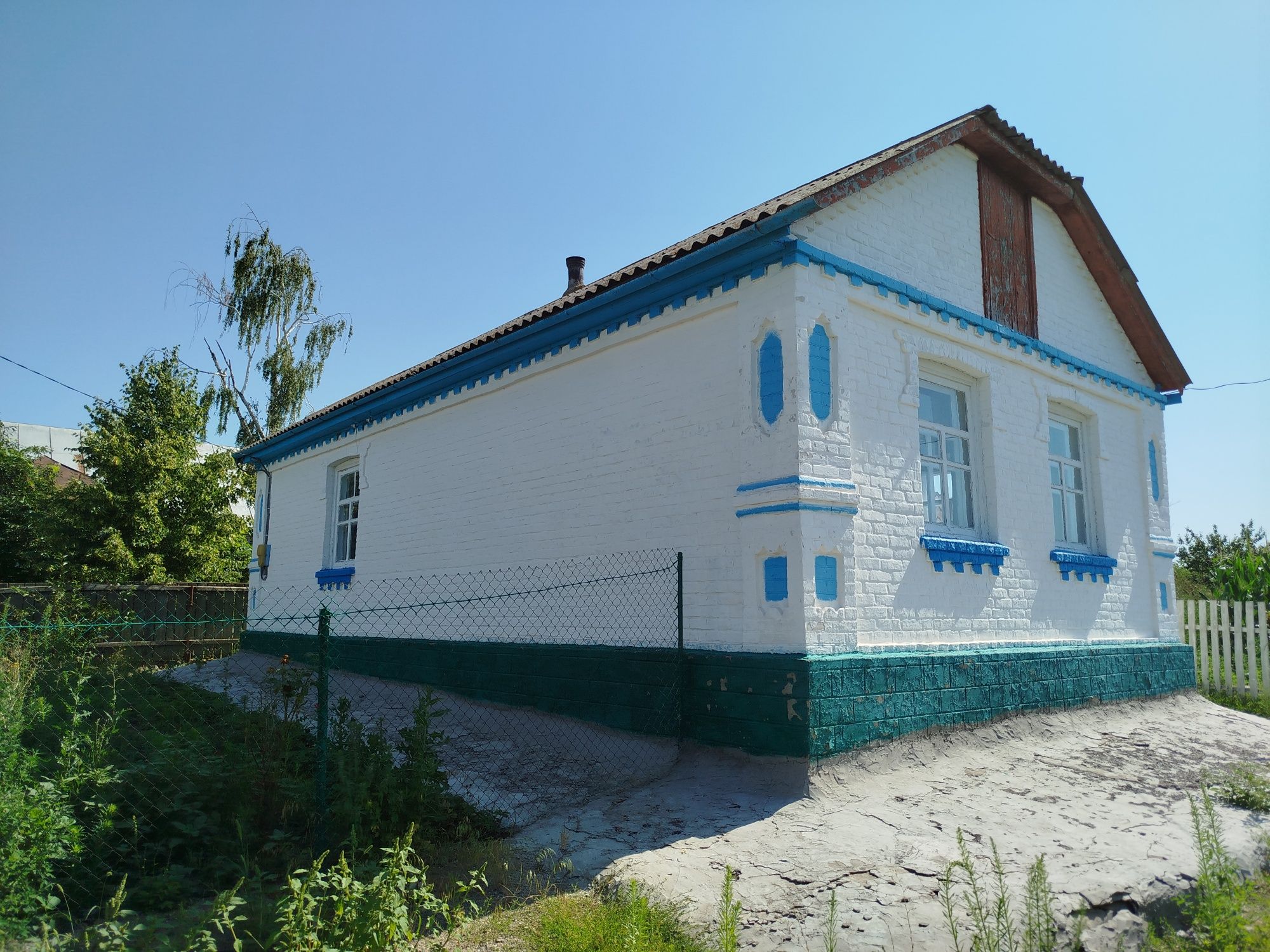 4 КІМ. БУДИНОК, ПЛОЩА - 65 м², ЦІНА - 10 000 $

