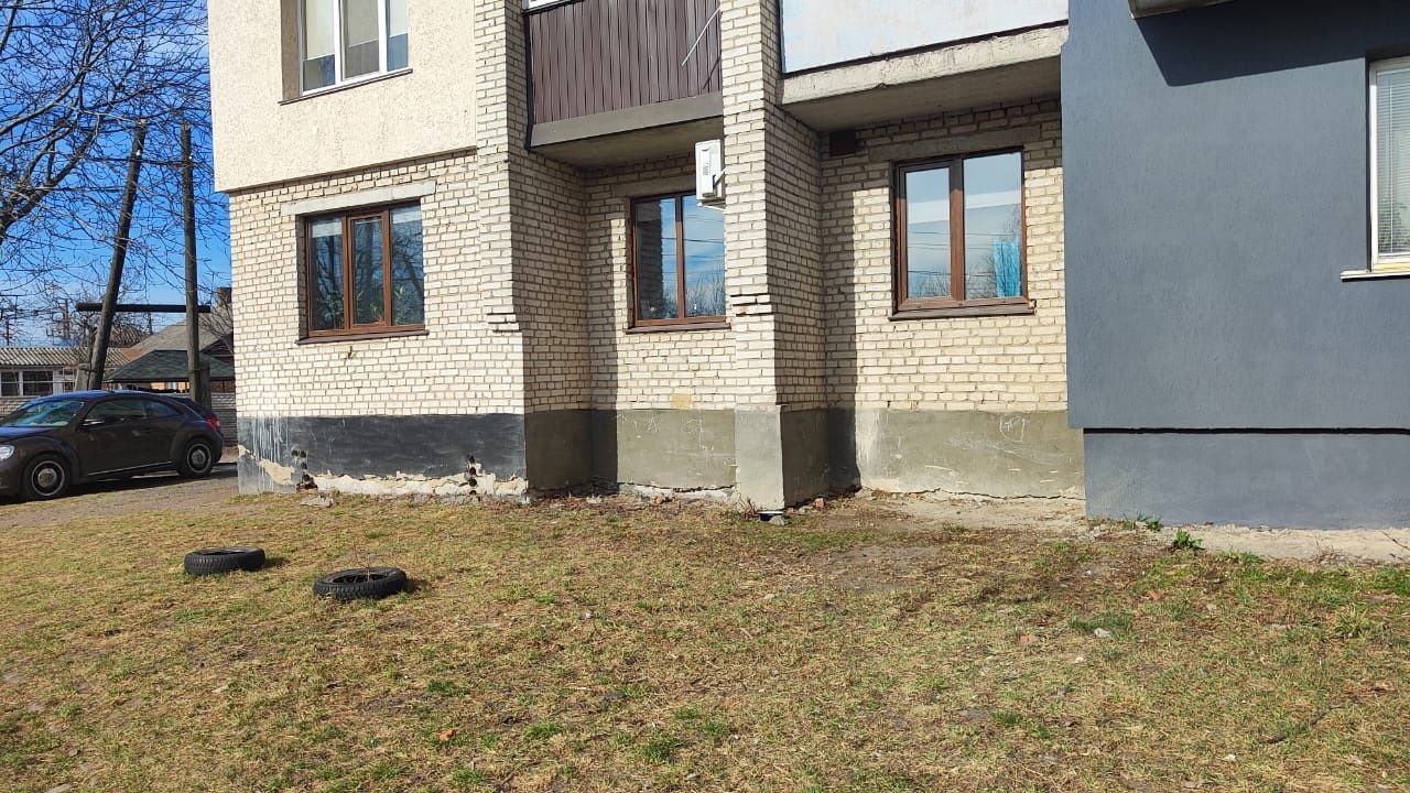 ПЛОЩА - 43 м², ЦІНА - 52 500 $
