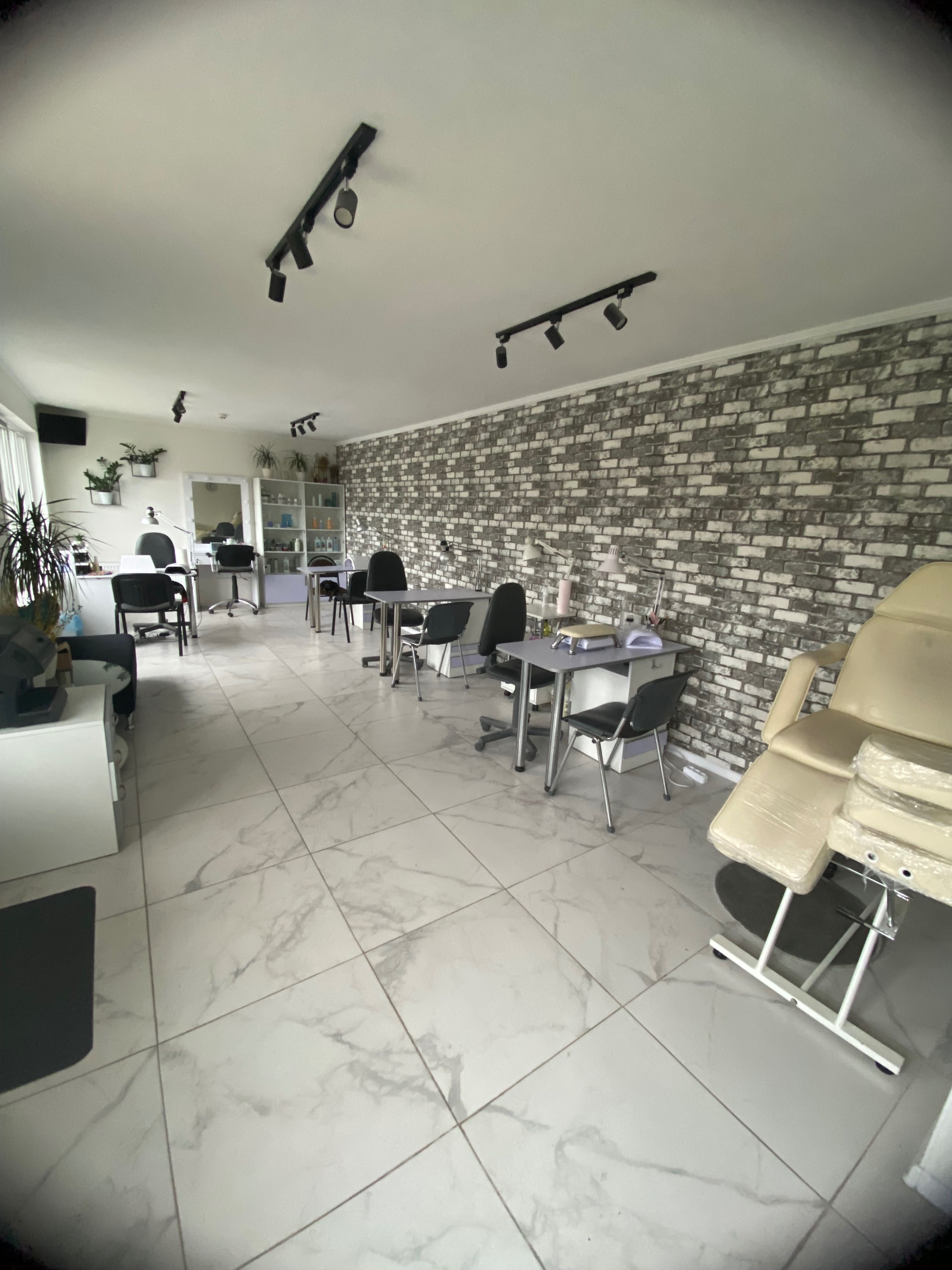 Обʼєкт нерухомості: ПЛОЩА - 36 м², ЦІНА - 48 $
, Замостянський — HUBTRUST, Вінниця