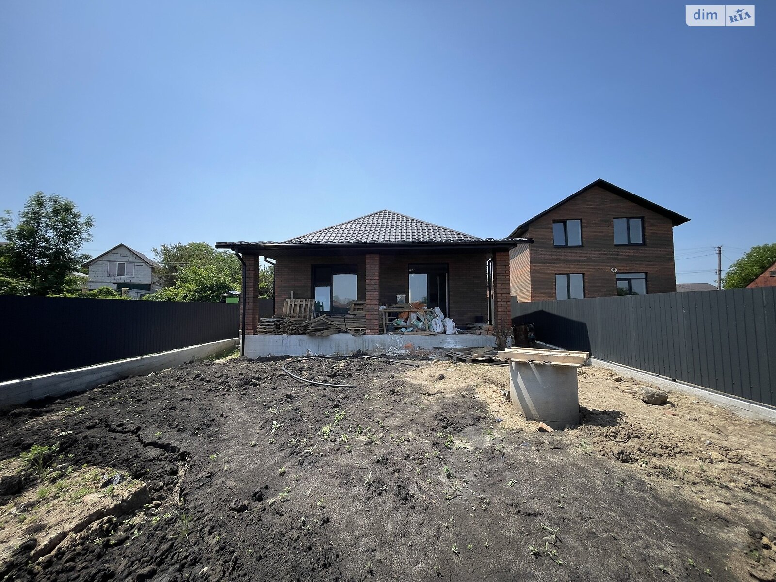 2 КІМ. БУДИНОК, ПЛОЩА - 90 м², ЦІНА - 75 000 $
, вул. Покровська(Ватутіна)