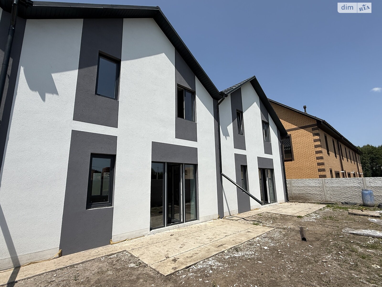 4 КІМ. ТАУНХАУС, ПЛОЩА - 110 м², ЦІНА - 71 500 $
