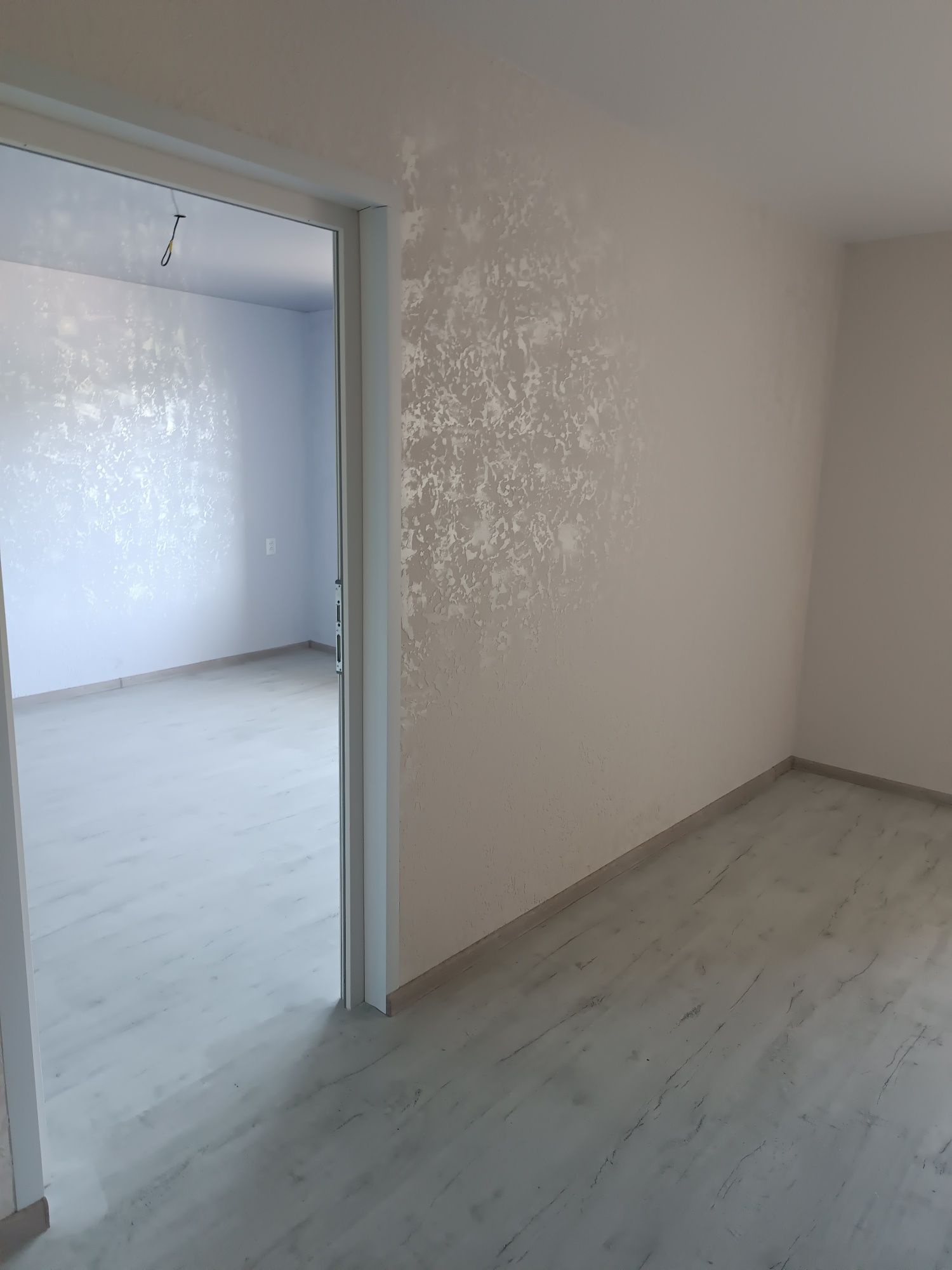1 КІМ. КВАРТИРА, ПЛОЩА - 30 м², ЦІНА - 34 000 $
