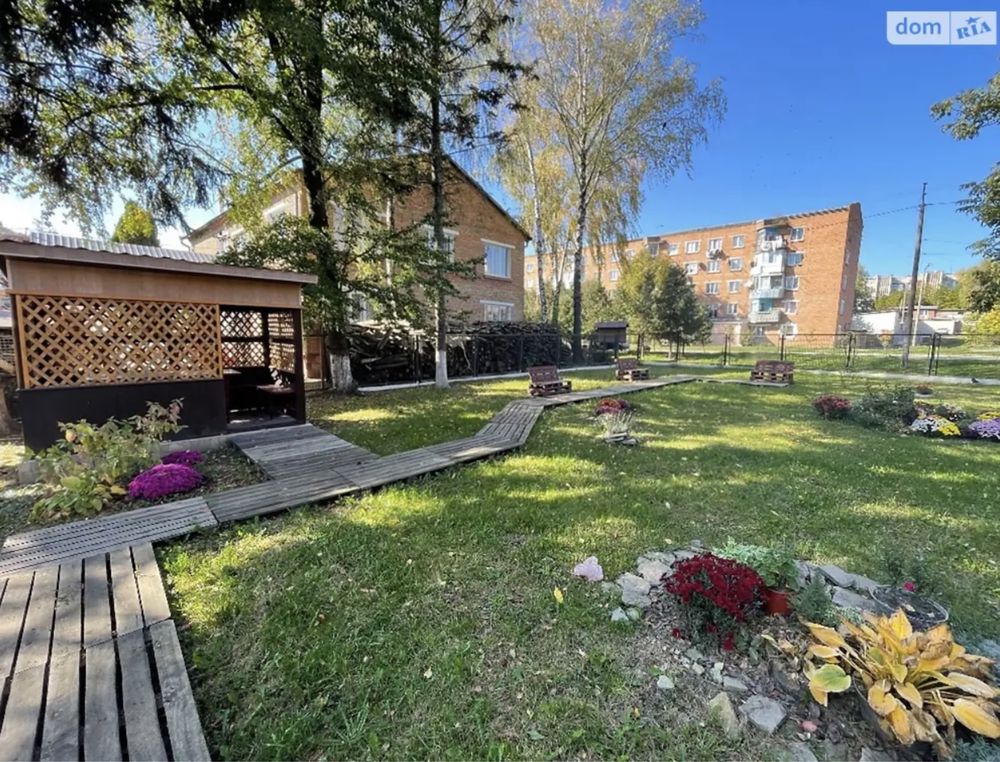 Фото ПЛОЩА - 1380 м², ЦІНА - 255 $
 у Вінниці