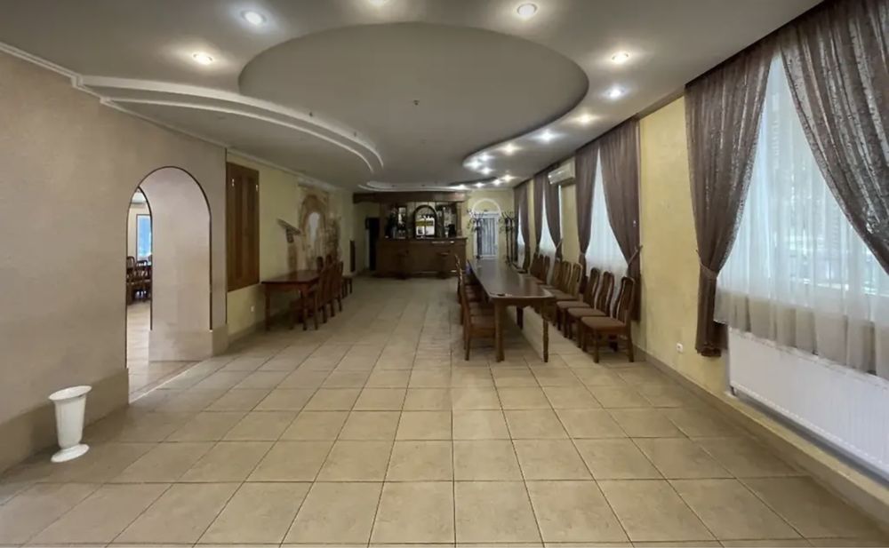 Фото ПЛОЩА - 1380 м², ЦІНА - 255 $
 у Вінниці