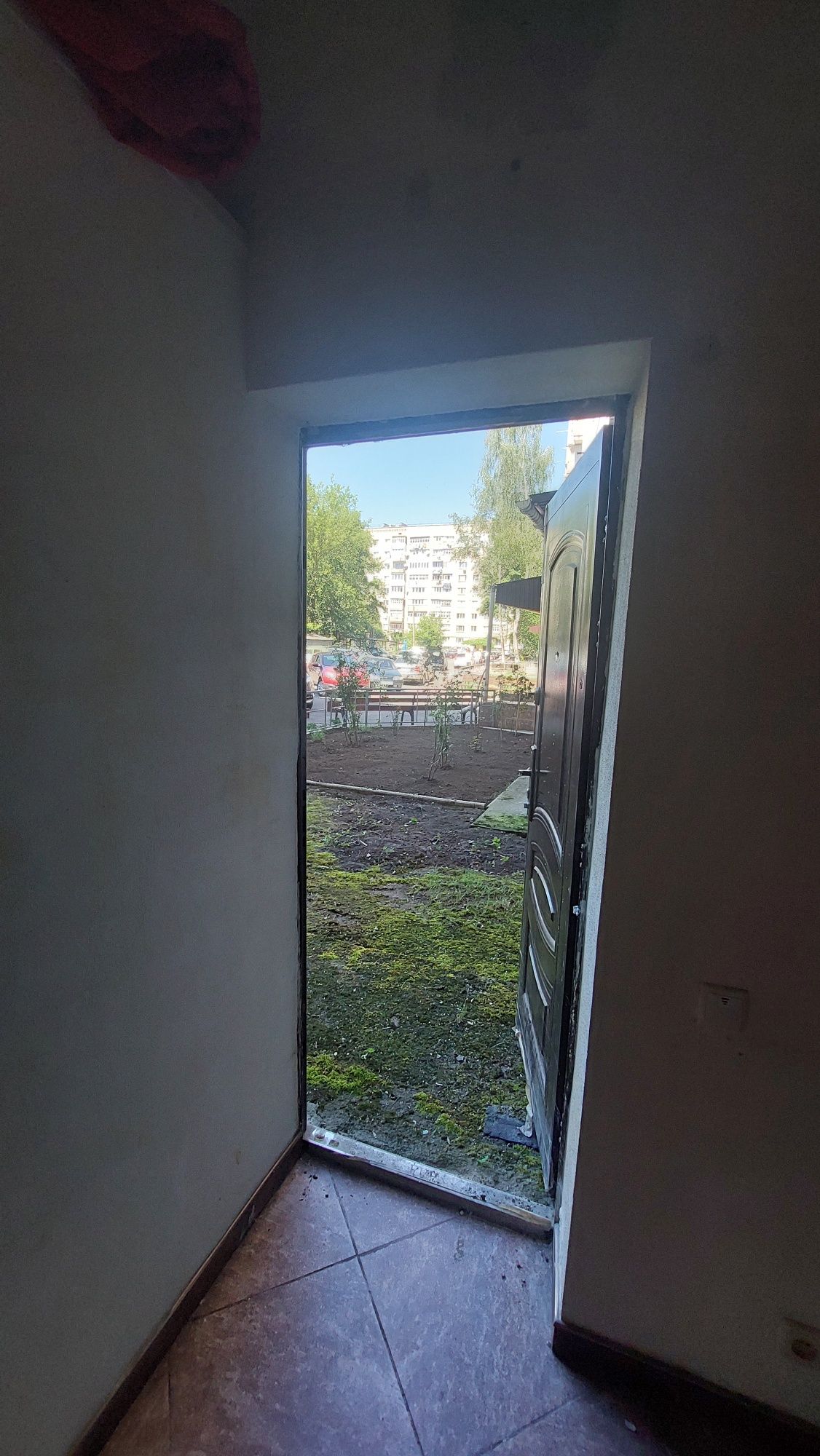 ПЛОЩА - 37 м², ЦІНА - 40 000 $
