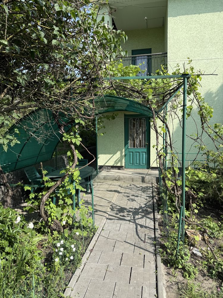 3 КІМ. БУДИНОК, ПЛОЩА - 168 м², ЦІНА - 845 $
, Ленінський