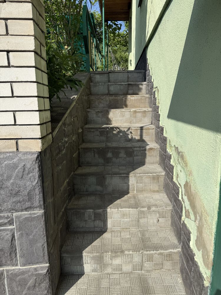 Обʼєкт нерухомості: 3 КІМ. БУДИНОК, ПЛОЩА - 168 м², ЦІНА - 845 $
, Ленінський — HUBTRUST, Вінниця