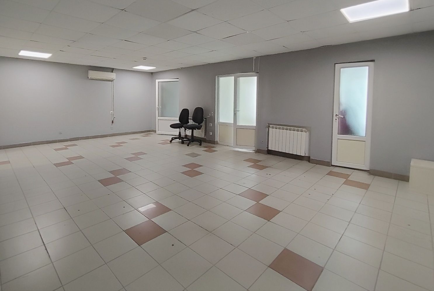 Обʼєкт нерухомості: ПЛОЩА - 80 м², ЦІНА - 965 $
, Ленінський — HUBTRUST, Вінниця