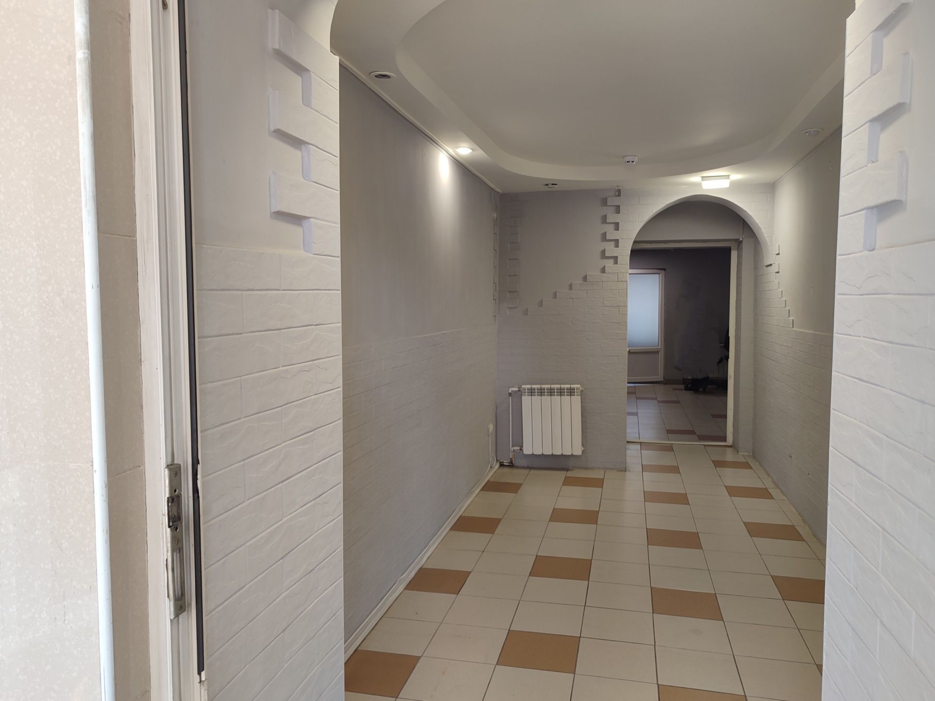 Обʼєкт нерухомості: ПЛОЩА - 80 м², ЦІНА - 965 $
, Ленінський — HUBTRUST, Вінниця