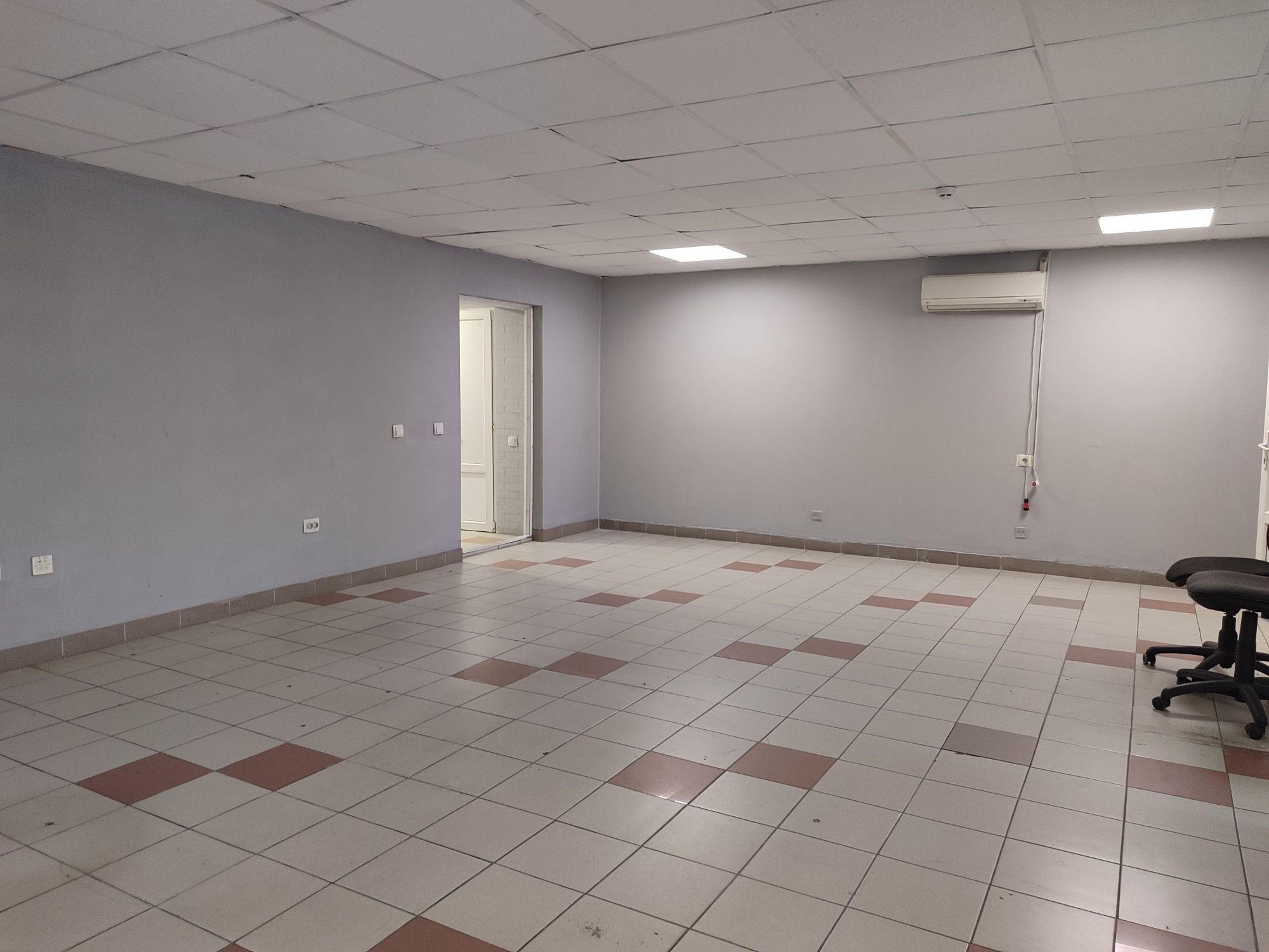 Обʼєкт нерухомості: ПЛОЩА - 80 м², ЦІНА - 965 $
, Ленінський — HUBTRUST, Вінниця