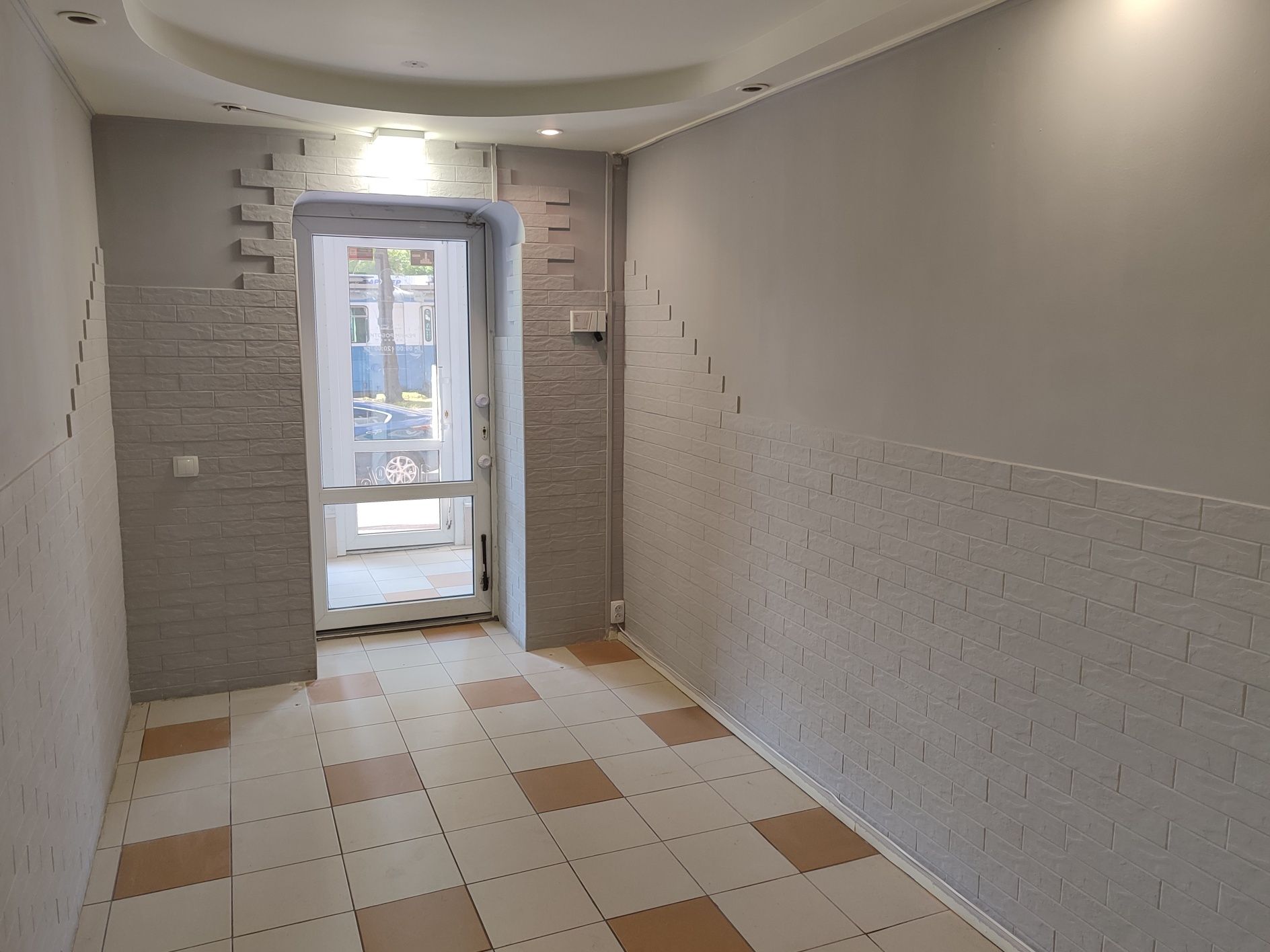 Обʼєкт нерухомості: ПЛОЩА - 80 м², ЦІНА - 965 $
, Ленінський — HUBTRUST, Вінниця