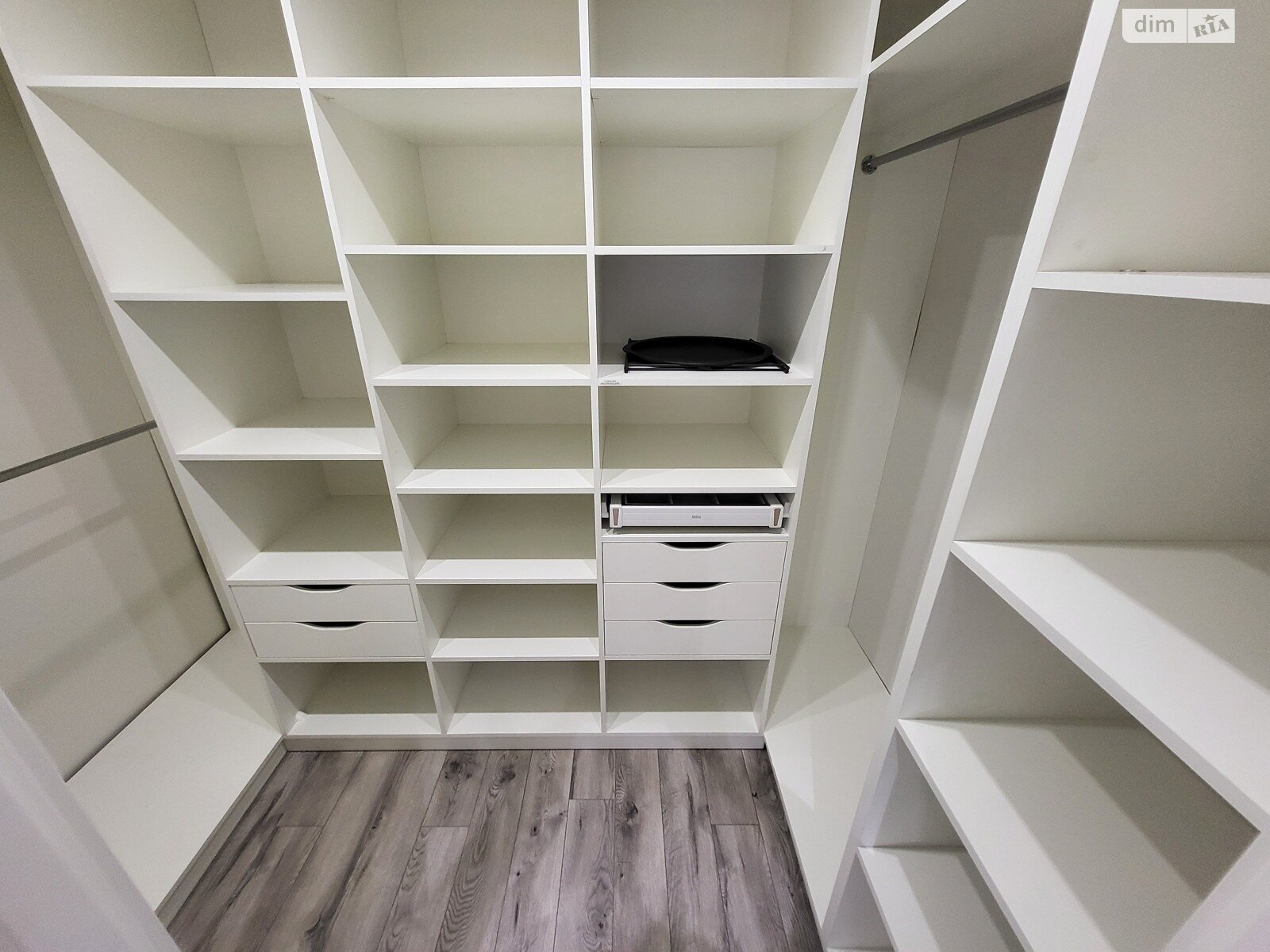 Обʼєкт нерухомості: 3 КІМ. КВАРТИРА, ПЛОЩА - 120 м², ЦІНА - 179 000 $
, вул. В'ячеслава Чорновола — HUBTRUST, Вінниця