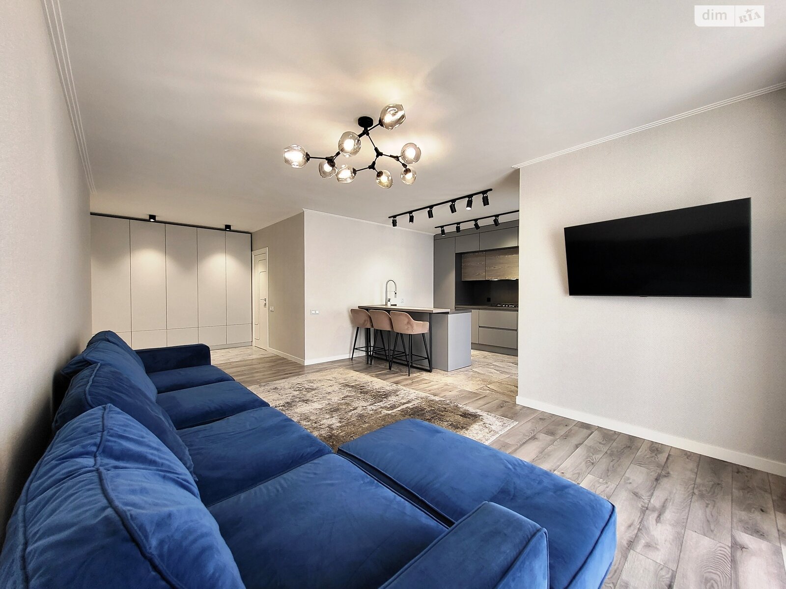 Обʼєкт нерухомості: 3 КІМ. КВАРТИРА, ПЛОЩА - 120 м², ЦІНА - 179 000 $
, вул. В'ячеслава Чорновола — HUBTRUST, Вінниця