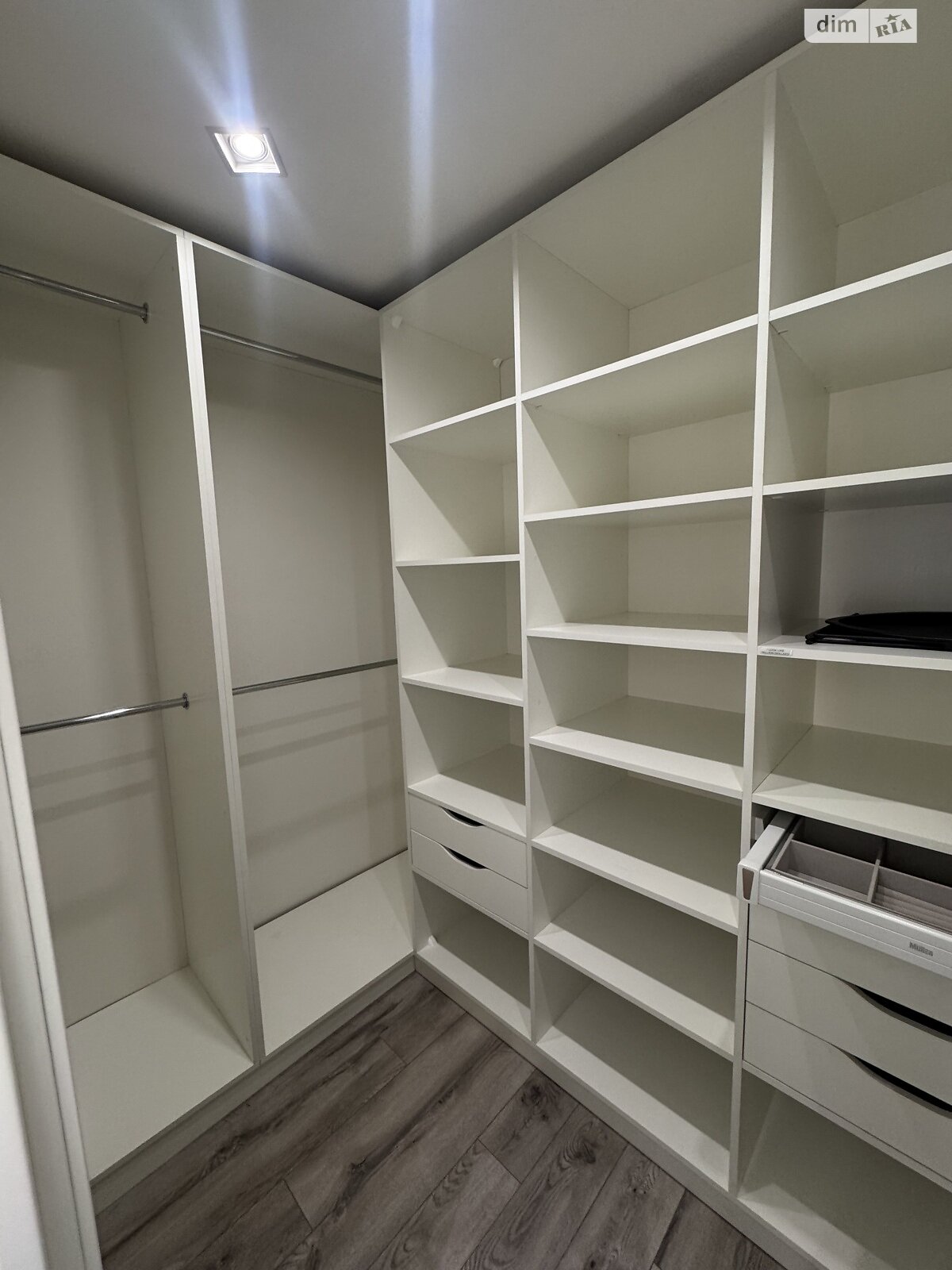 Обʼєкт нерухомості: 3 КІМ. КВАРТИРА, ПЛОЩА - 120 м², ЦІНА - 179 000 $
, вул. В'ячеслава Чорновола — HUBTRUST, Вінниця