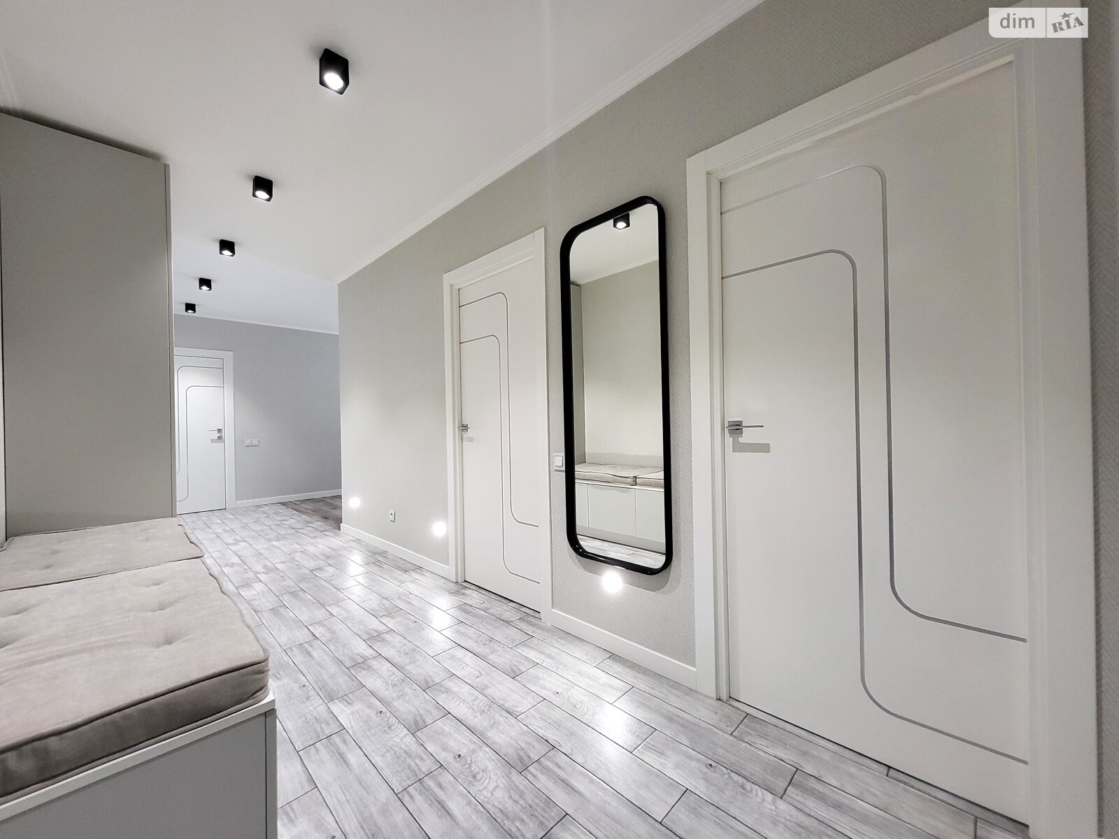 Обʼєкт нерухомості: 3 КІМ. КВАРТИРА, ПЛОЩА - 120 м², ЦІНА - 179 000 $
, вул. В'ячеслава Чорновола — HUBTRUST, Вінниця
