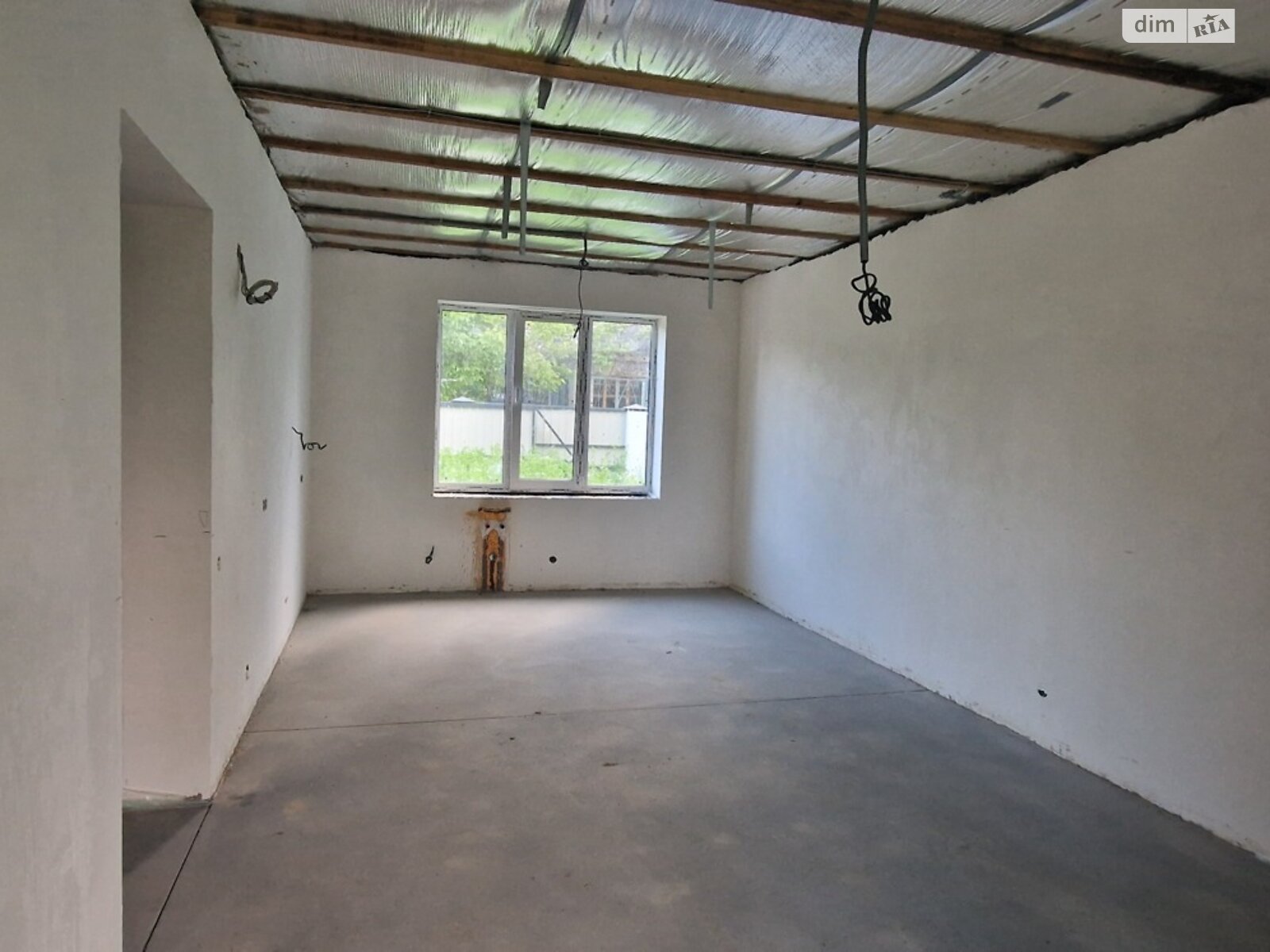 3 КІМ. БУДИНОК, ПЛОЩА - 80 м², ЦІНА - 67 000 $
