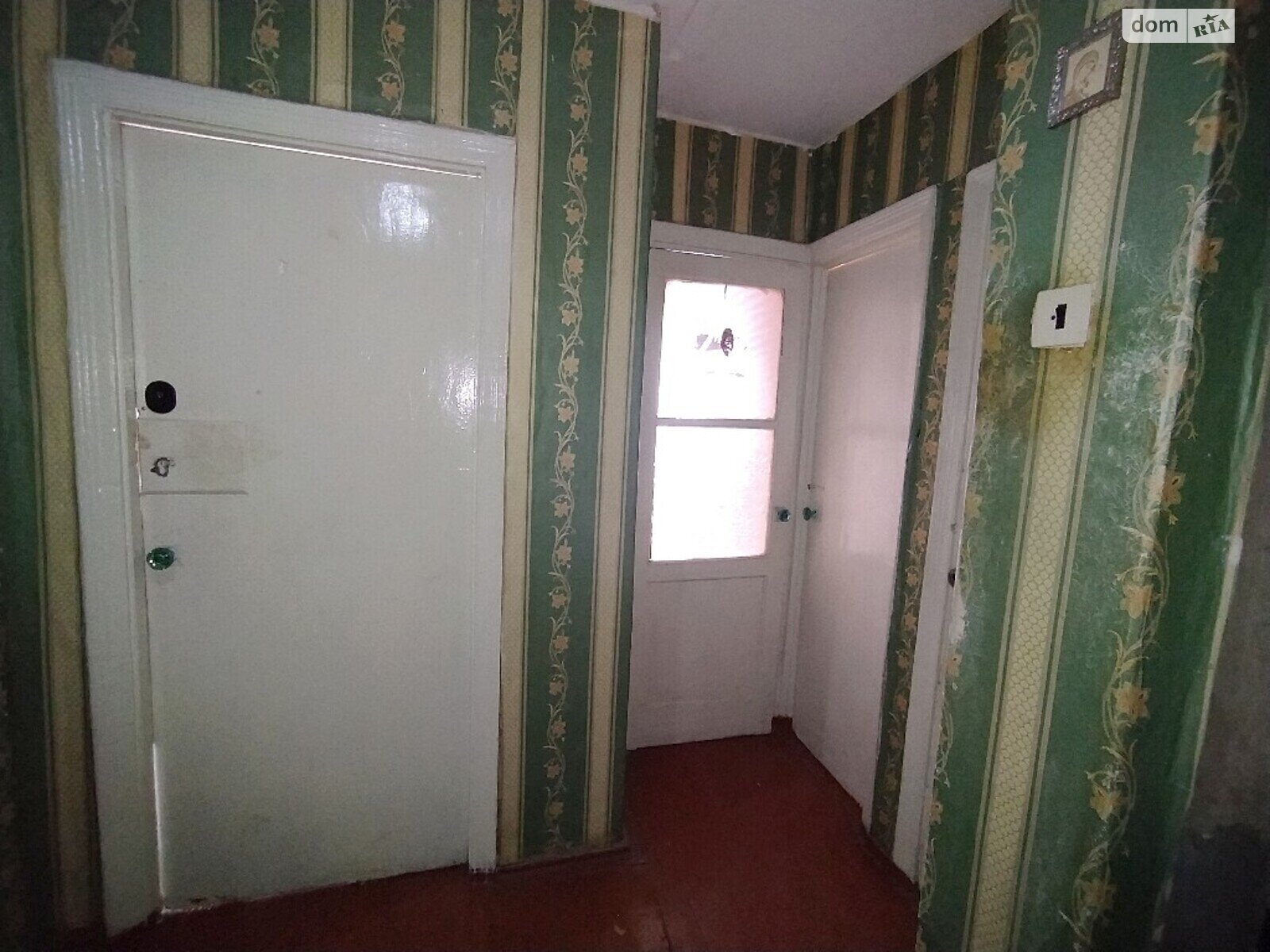 КІМНАТА, ПЛОЩА - 62 м², ЦІНА - 3 500 $
, вул. Келецька