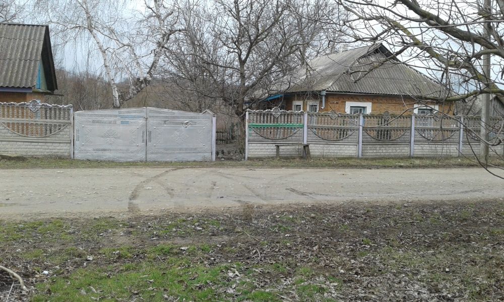 3 КІМ. БУДИНОК, ПЛОЩА - 100 м², ЦІНА - 5 000 $
