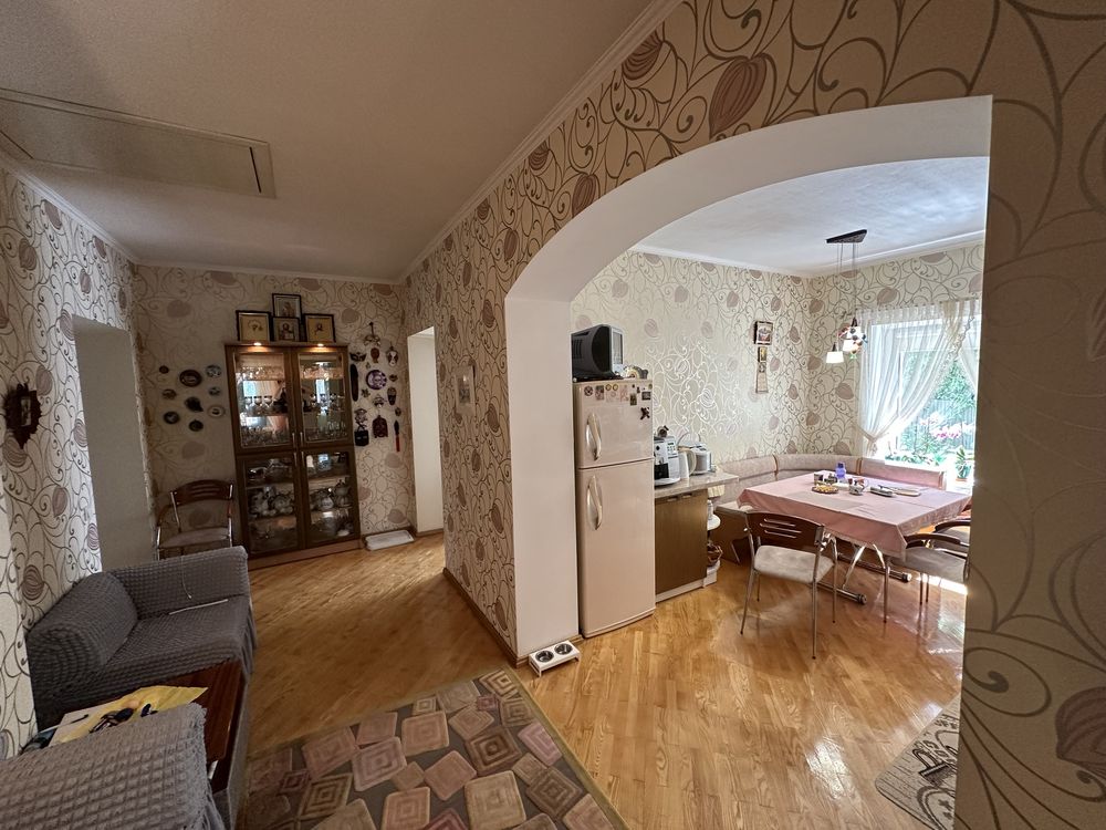 Обʼєкт нерухомості: 6 КІМ. БУДИНОК, ПЛОЩА - 150 м², ЦІНА - 80 000 $
 — HUBTRUST, Вінниця