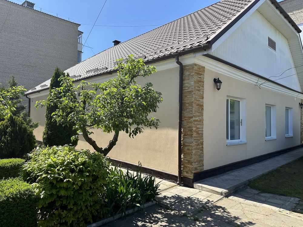 Обʼєкт нерухомості: 6 КІМ. БУДИНОК, ПЛОЩА - 150 м², ЦІНА - 80 000 $
 — HUBTRUST, Вінниця