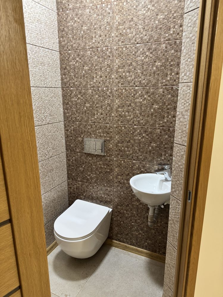 Обʼєкт нерухомості: 8 КІМ. БУДИНОК, ПЛОЩА - 330 м², ЦІНА - 250 000 $
 — HUBTRUST, Вінниця