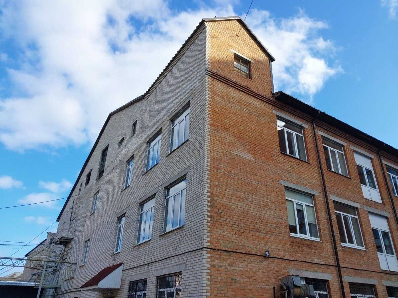 Обʼєкт нерухомості: ПЛОЩА - 2300 м², ЦІНА - 2 100 000 $
, Замостянський — HUBTRUST, Вінниця