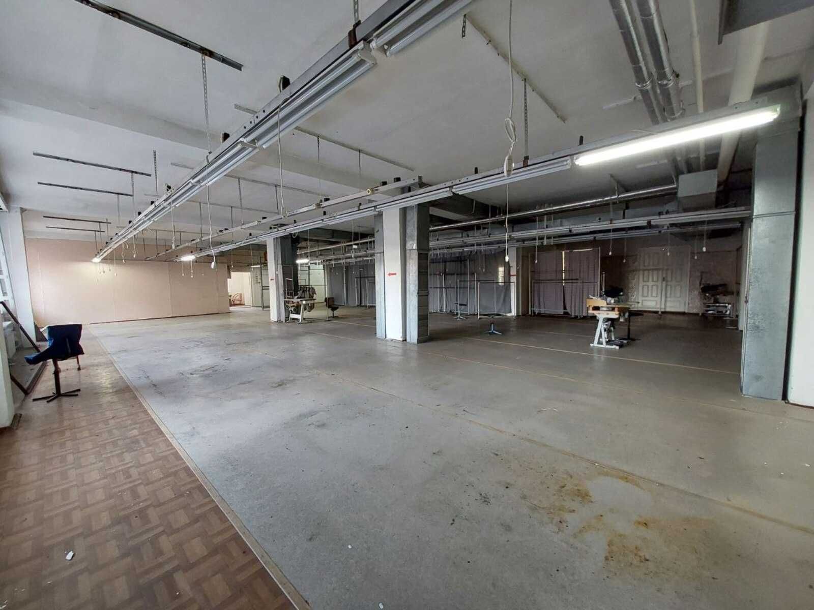 Обʼєкт нерухомості: ПЛОЩА - 2300 м², ЦІНА - 2 100 000 $
, Замостянський — HUBTRUST, Вінниця