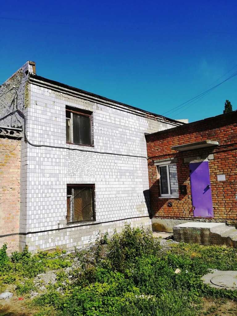 ПЛОЩА - 117.1 м², ЦІНА - 75 940 $
, Замостянський