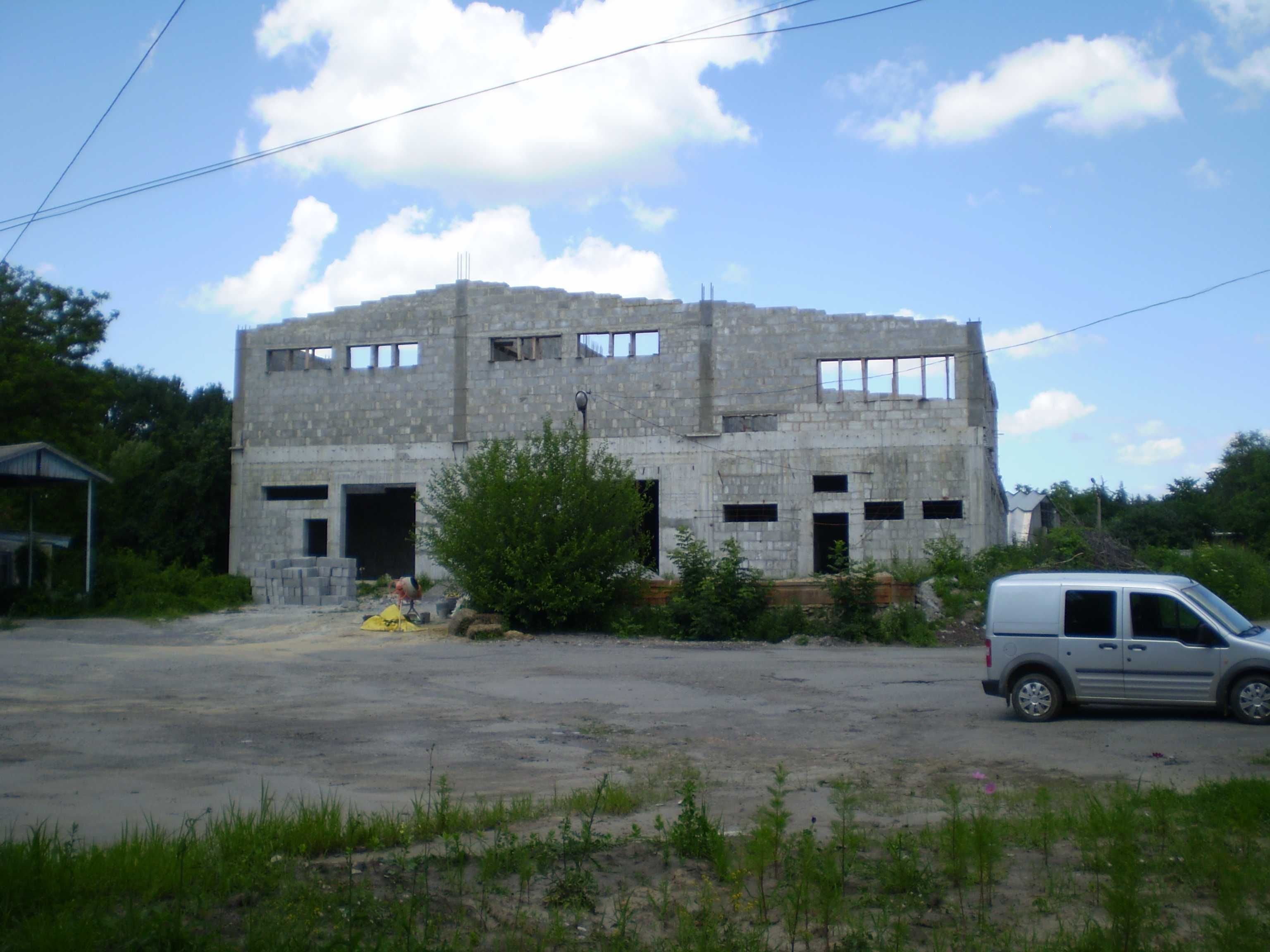 ПЛОЩА - 1800 м², ЦІНА - 750 000 $
