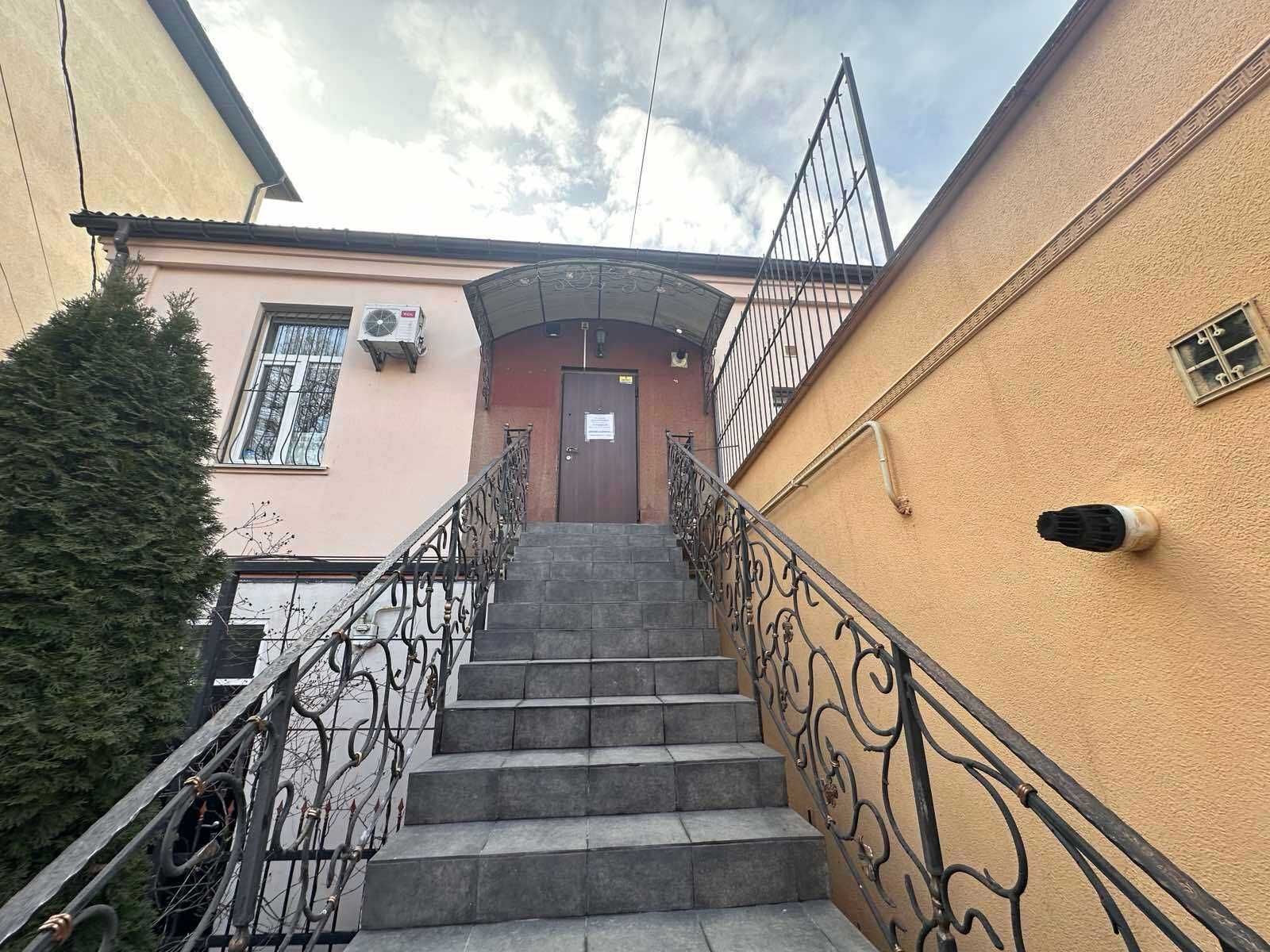 Обʼєкт нерухомості: ПЛОЩА - 117 м², ЦІНА - 170 000 $
, Ленінський — HUBTRUST, Вінниця