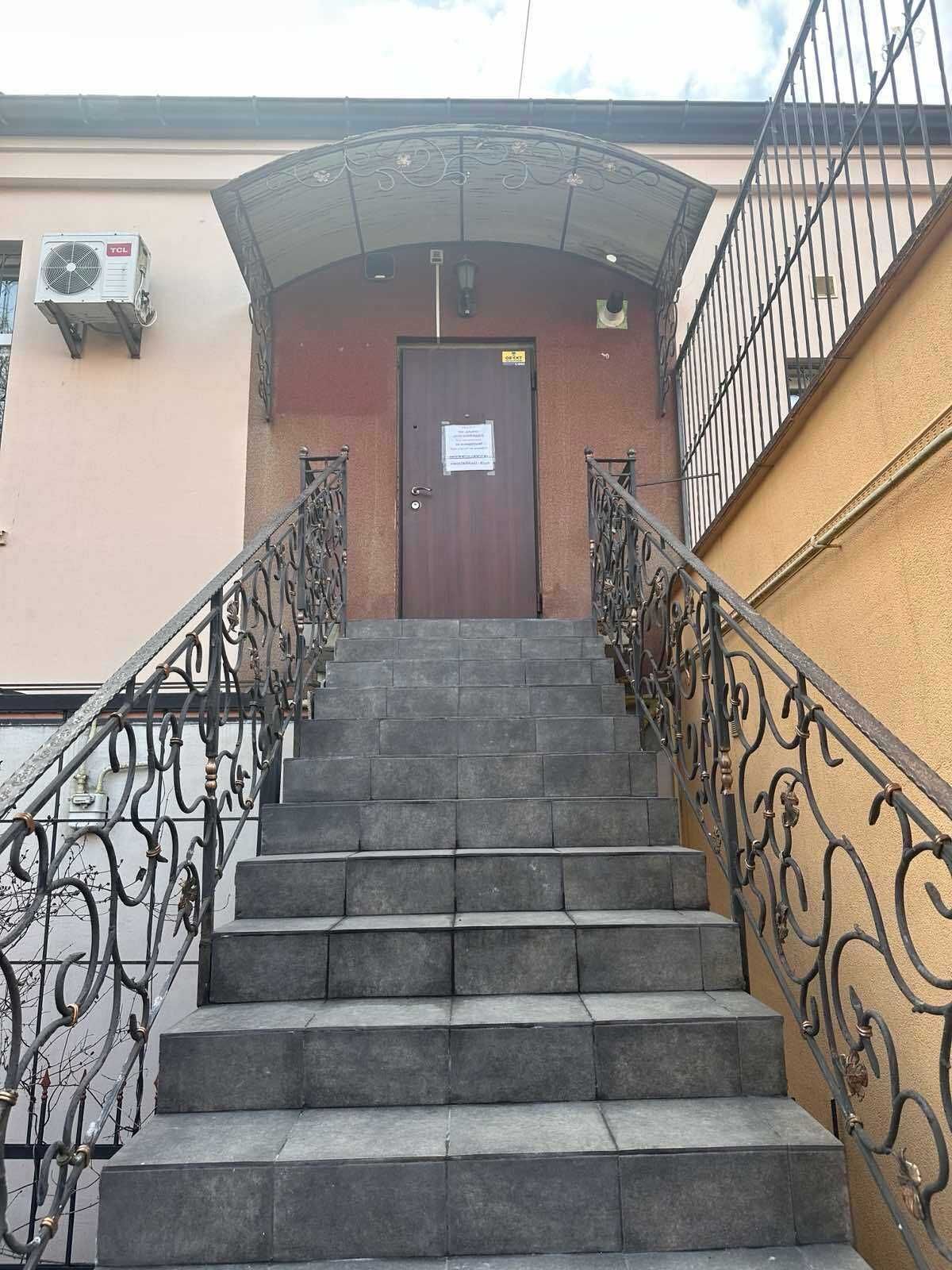 Обʼєкт нерухомості: ПЛОЩА - 117 м², ЦІНА - 170 000 $
, Ленінський — HUBTRUST, Вінниця