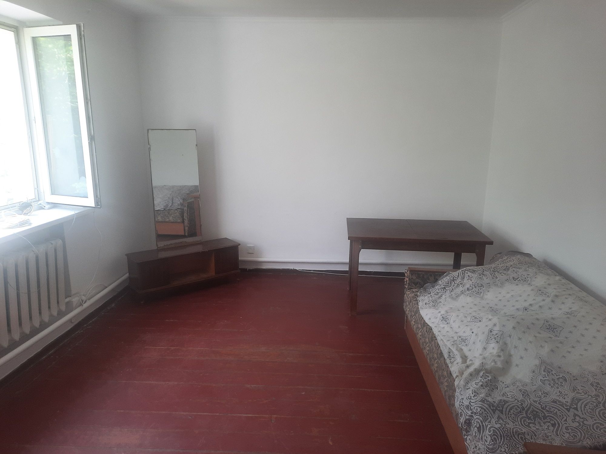 Обʼєкт нерухомості: 2 КІМ. БУДИНОК, ПЛОЩА - 44 м², ЦІНА - 216 $
, Ленінський — HUBTRUST, Вінниця