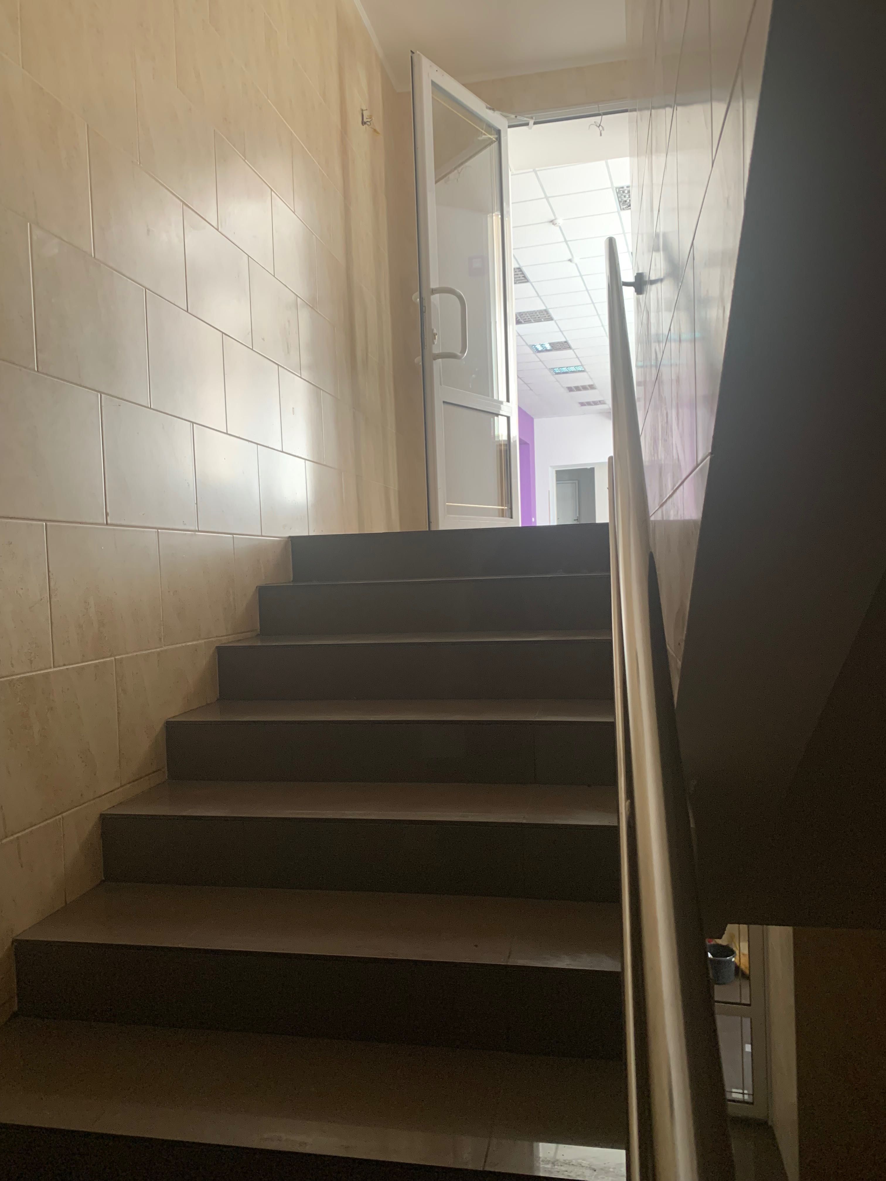 Обʼєкт нерухомості: ПЛОЩА - 270 м², ЦІНА - 1 684 $
, Ленінський — HUBTRUST, Вінниця