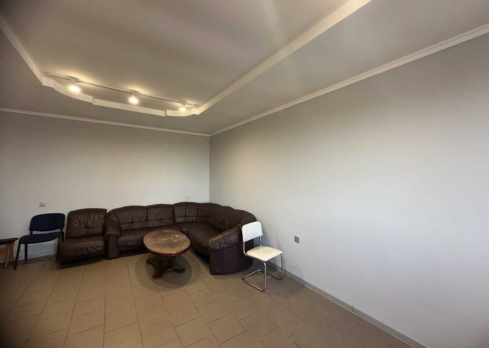 Обʼєкт нерухомості: ПЛОЩА - 240 м², ЦІНА - 866 $
, Ленінський — HUBTRUST, Вінниця