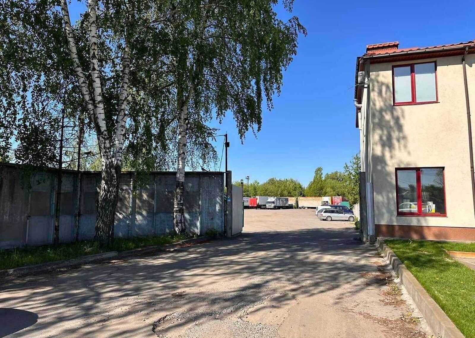 Обʼєкт нерухомості: ПЛОЩА - 216 м², ЦІНА - 1 980 $
, Замостянський — HUBTRUST, Вінниця