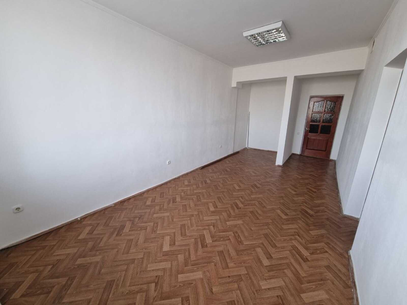 Обʼєкт нерухомості: ПЛОЩА - 252 м², ЦІНА - 1 214 $
, Замостянський — HUBTRUST, Вінниця