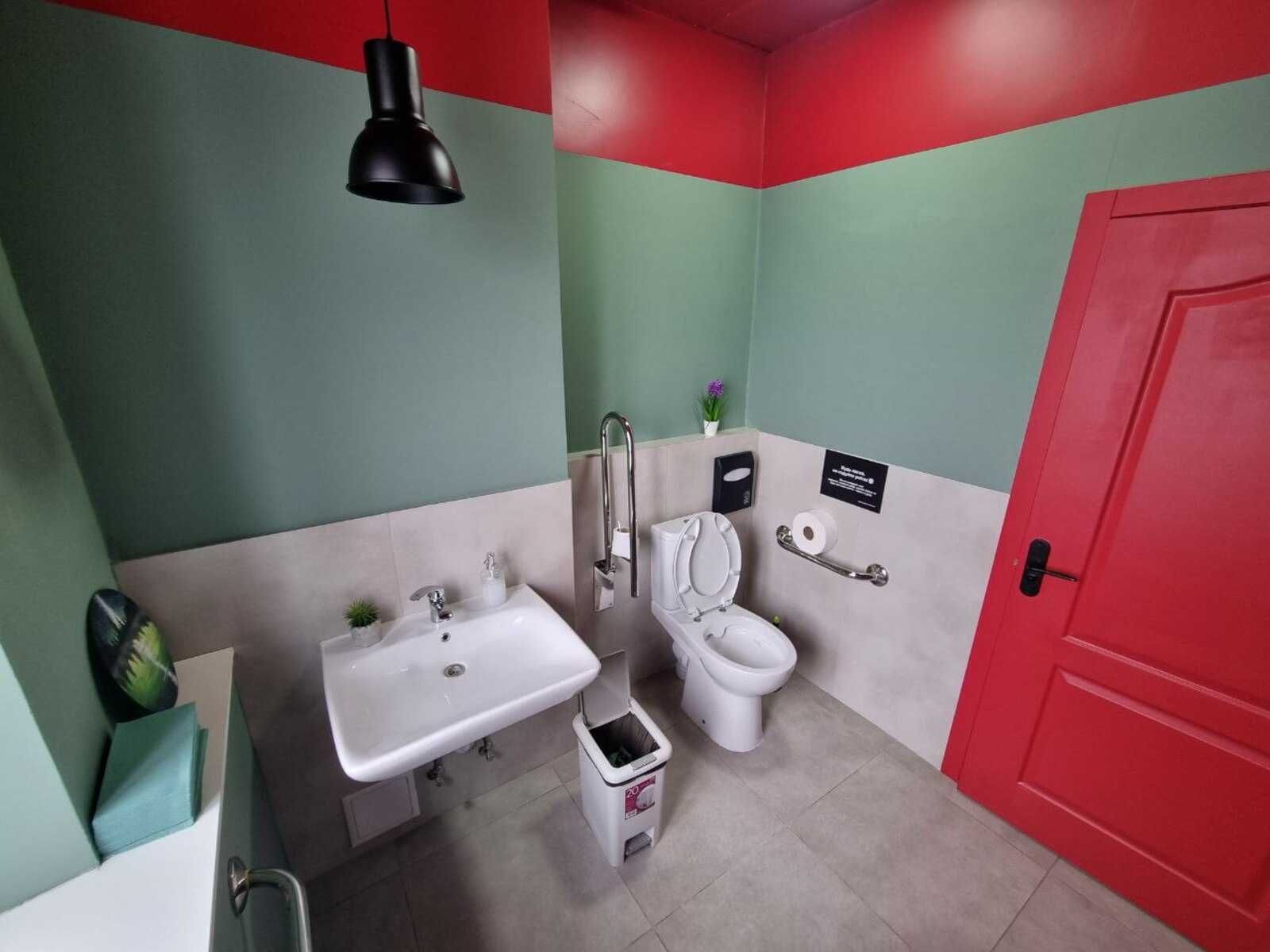 Обʼєкт нерухомості: ПЛОЩА - 150 м², ЦІНА - 2 406 $
, Ленінський — HUBTRUST, Вінниця