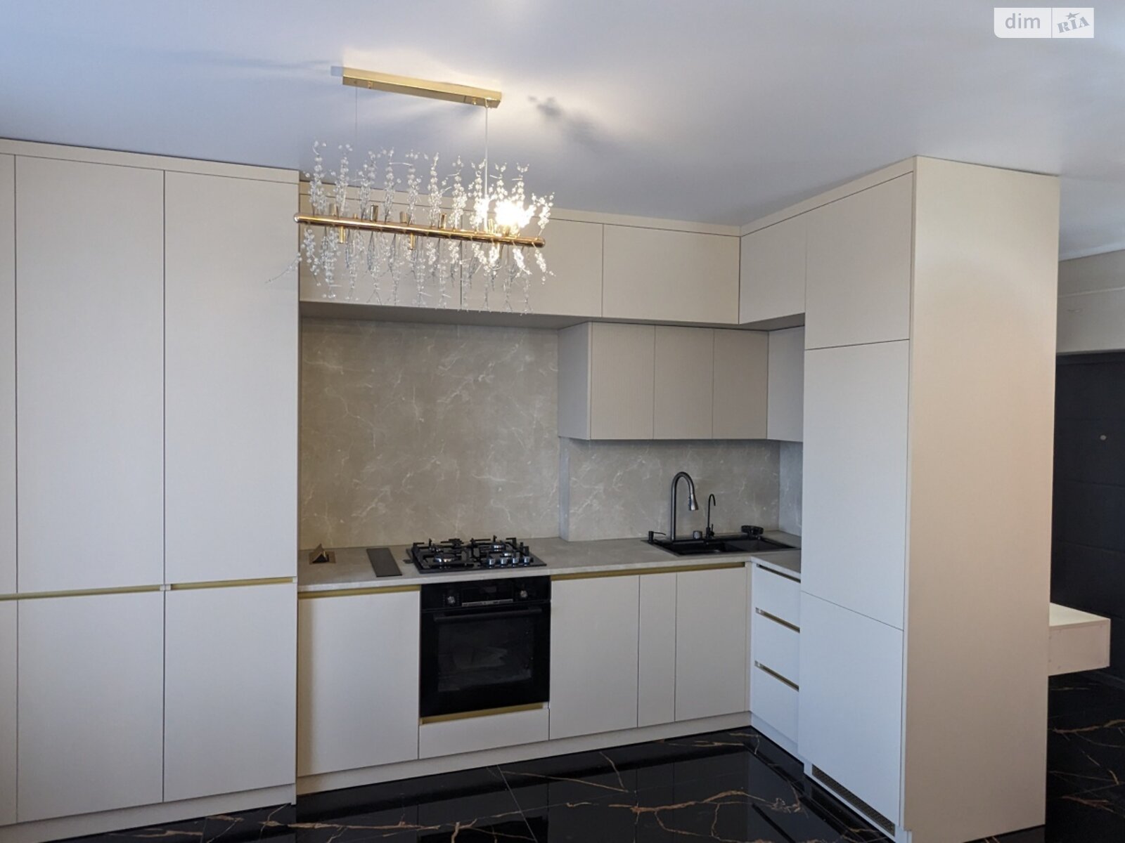 Обʼєкт нерухомості: 1 КІМ. КВАРТИРА, ПЛОЩА - 40 м², ЦІНА - 86 000 $
, вул. Івана Богуна — HUBTRUST, Вінниця