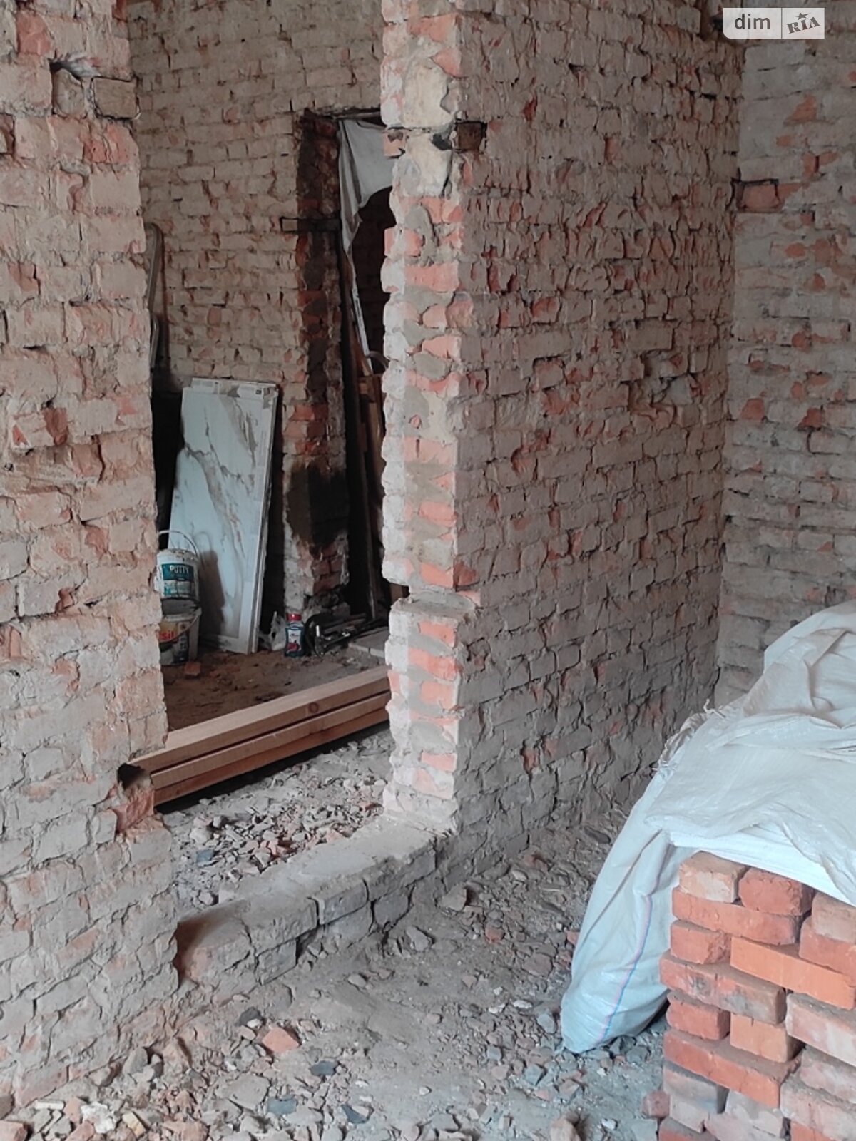 Фото 2 КІМ. КВАРТИРА, ПЛОЩА - 40.3 м², ЦІНА - 18 000 $
, вул. Соборна(Леніна) у Вінниці
