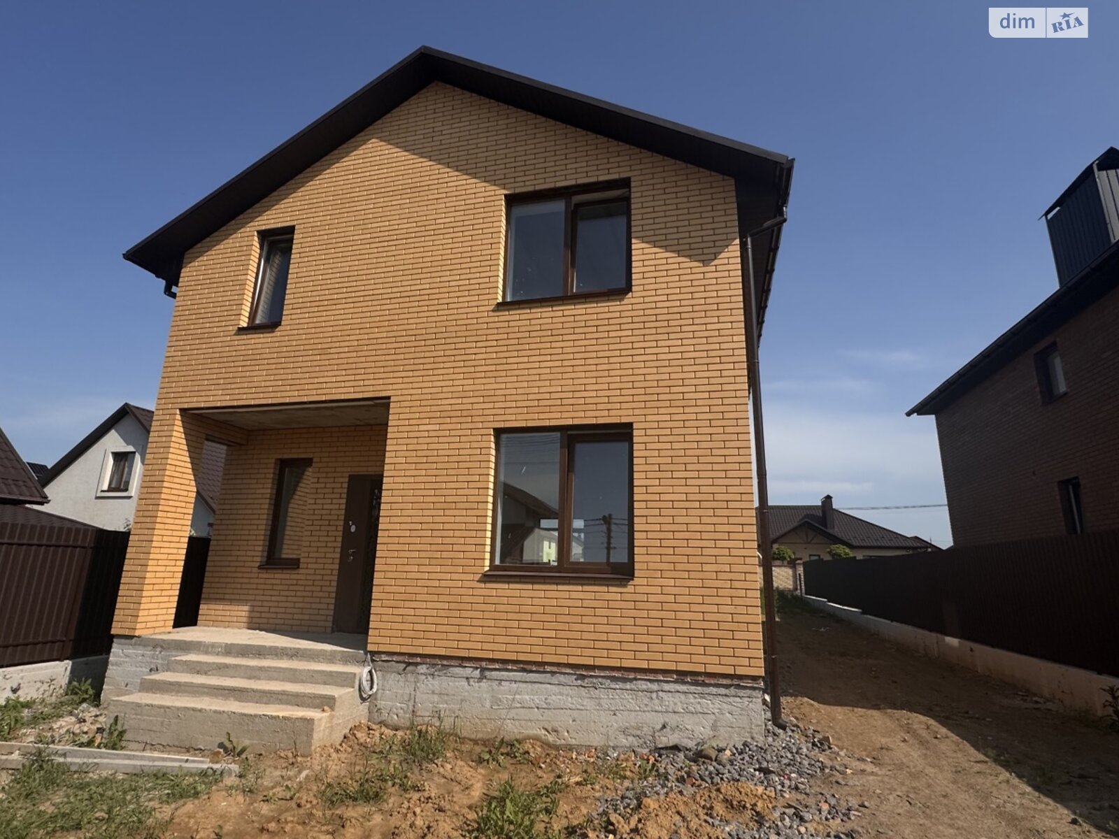 4 КІМ. БУДИНОК, ПЛОЩА - 120 м², ЦІНА - 105 000 $
, пров. Малиновий