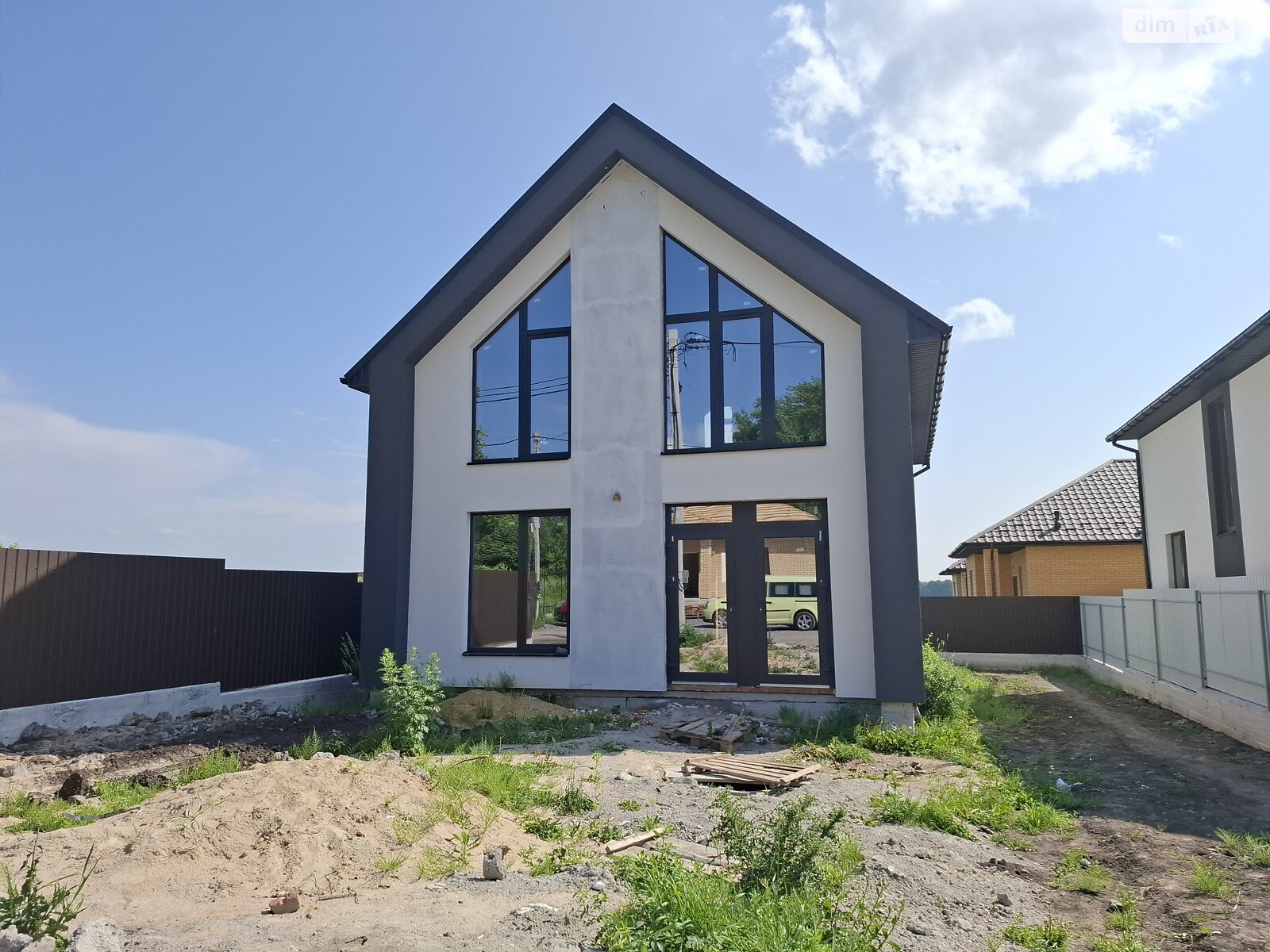 4 КІМ. БУДИНОК, ПЛОЩА - 120 м², ЦІНА - 80 000 $
, вул. Східна