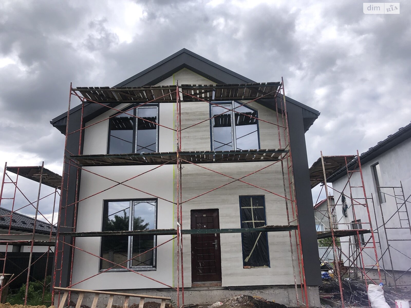 4 КІМ. БУДИНОК, ПЛОЩА - 125 м², ЦІНА - 80 000 $
, вул. Самуся Самійла