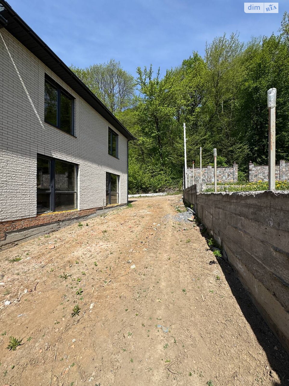 Обʼєкт нерухомості: 2 КІМ. ТАУНХАУС, ПЛОЩА - 85 м², ЦІНА - 43 000 $
 — HUBTRUST, Вінниця